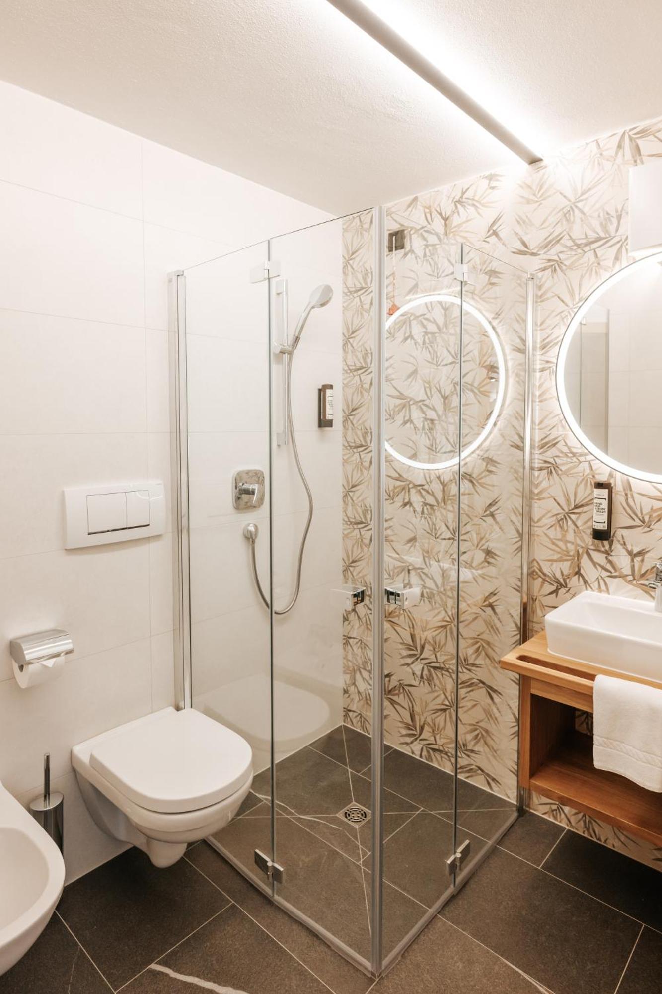 Hotel Tannenhof Brunico